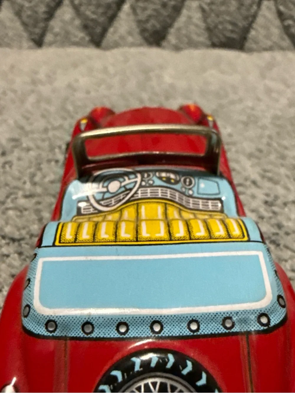 VINTAGE 1960S TIN PLATE FRICTION DRIVE KASHIWAI LUCKY TOY JAPAN MG SPORTS CAR